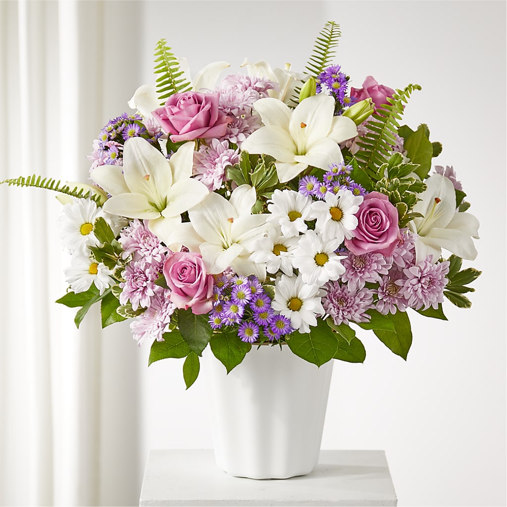 Warmest Thoughts Tabletop Basket – Floral Design At Evergreen Llc, Princeton NC