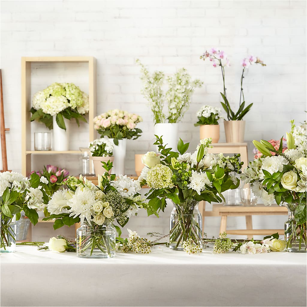 Classic Ivory – A Florist Original – Floral Design At Evergreen Llc, Princeton NC