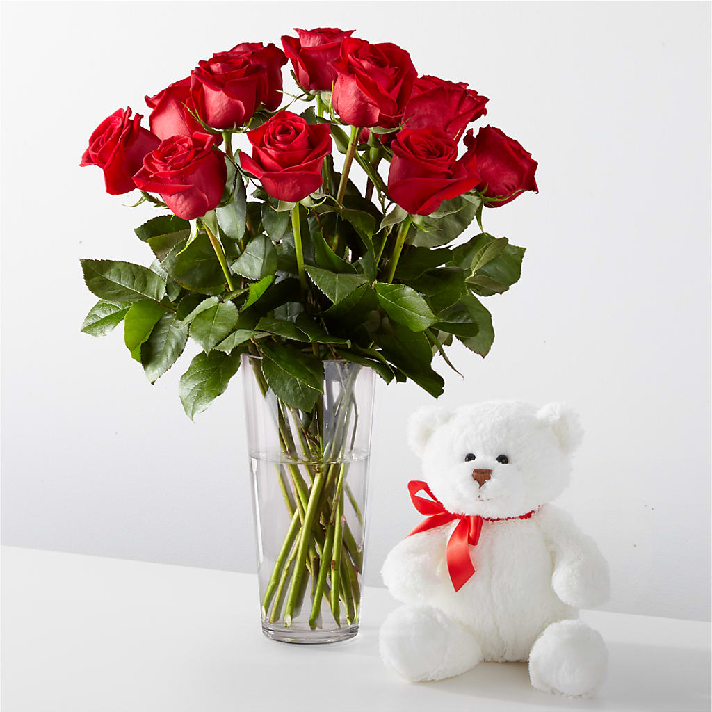 Romantic Long Stem Red Rose Bouquet Bundles –  Floral Design At Evergreen Llc, Princeton NC