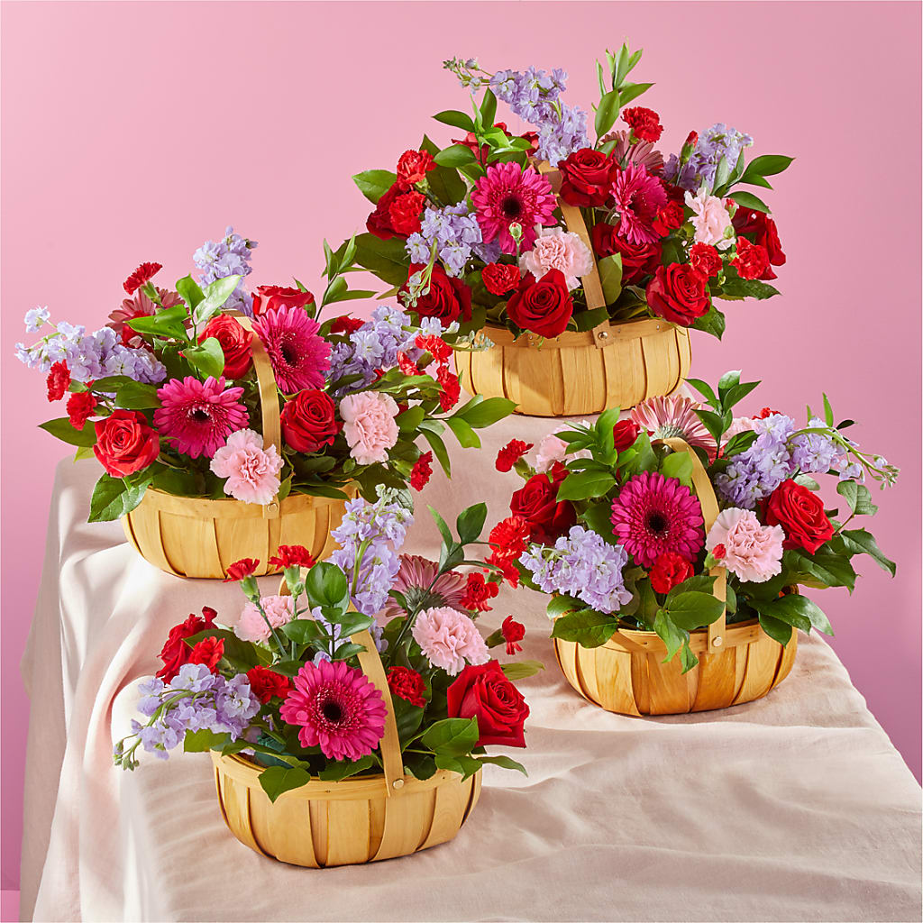 Pink Picnic Basket –  Floral Design At Evergreen Llc, Princeton NC
