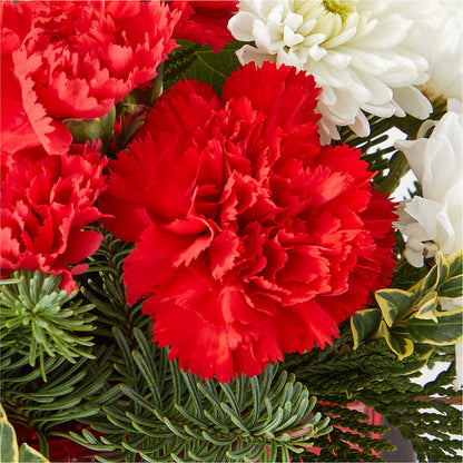 Christmas Market Bouquet –  Floral Design At Evergreen Llc, Princeton NC