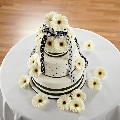 Simple Sophistication Cake Décor –  Floral Design At Evergreen Llc, Princeton NC